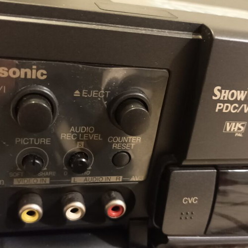 Panasonic NV-HD670EG Hi-Fi Stereo VCR 6-Head VHS S-VHS