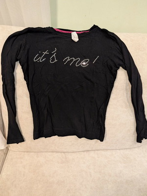 Black long-sleeve shirt used, size S