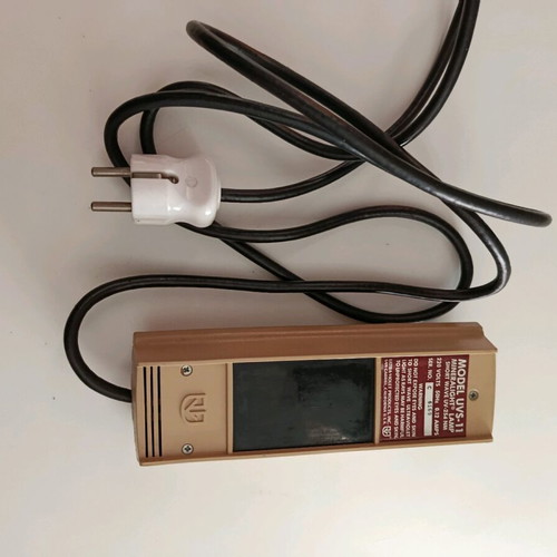 Mineralight UVS-11 UV-C 254nm lamp used, professional