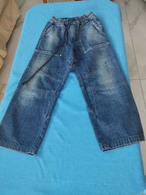 Amaretto kids' skater style jeans like new, size 6