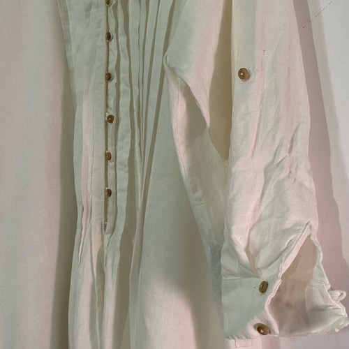 Zara white kimono like new, long with wooden buttons