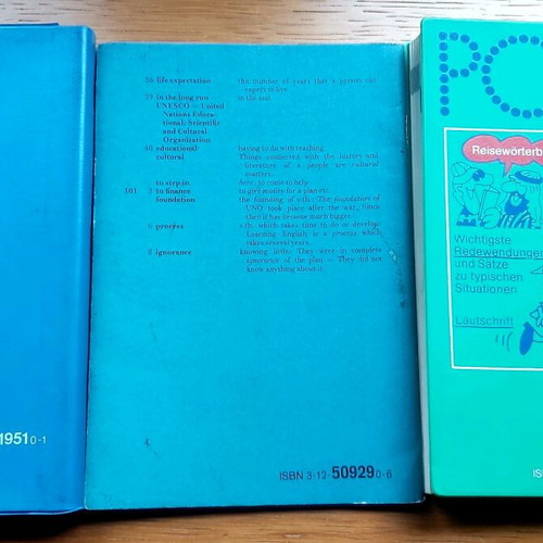 Set of 3 German books like new for foreign language learning