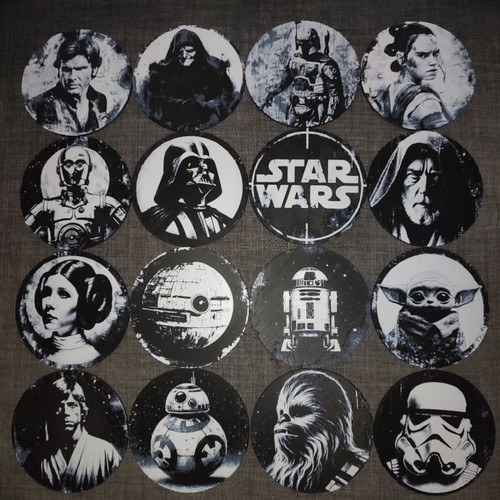 Starwars coaster set 8 coasters with base like new