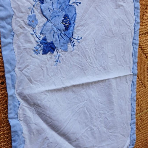 Towel used 43x29 cm