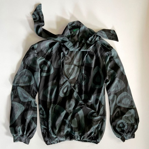 Benetton shirt used, size M, black and green