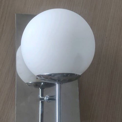 Wall light sconce new, aluminum and glass