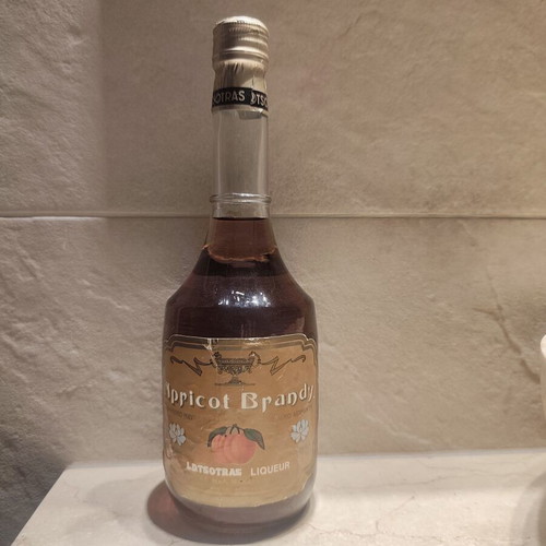 Vintage Apricot Brandy Lotsotras Liqueur sealed
