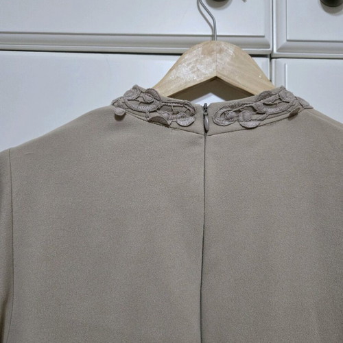 Raccar dress new, mini beige crepe with unique sleeve