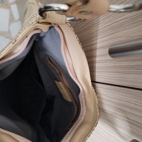 Bag like new, beige color