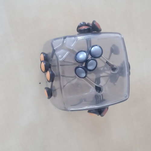 Brainstring Original Recent Toys puzzle used, polycarbonate cube