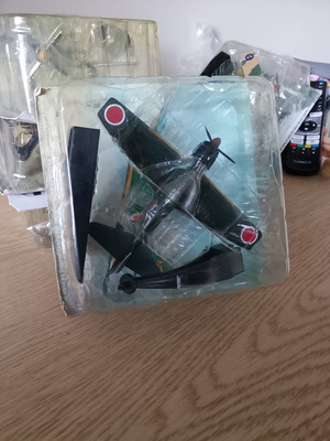 Mitsubishi A6M3 Zero Model 32 1:72 καινούργιο στην συσκευασία