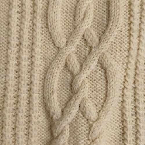 Handmade wool sweater unisex, like new, ecru
