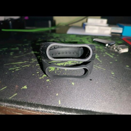 Xiaomi Mi Band silicone straps like new, black, set of 2