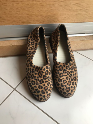 Leopard shoes size 39 like new