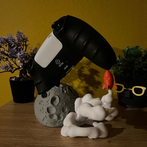 PS5 Controller Stand To The Moon new