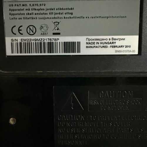 Samsung SyncMaster P2270HD monitor like new, 22 inch with TV decoder