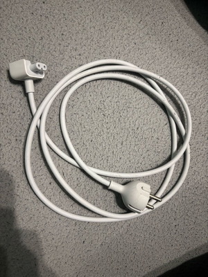 Apple MacBook power extension cable like new