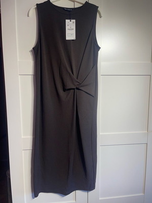 Zara brown midi dress new, sleeveless with side detail