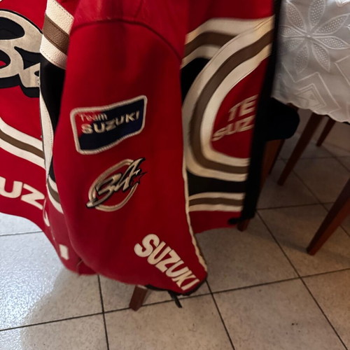 Suzuki Kevin Schwantz collectible leather jacket XXL like new, multicolor