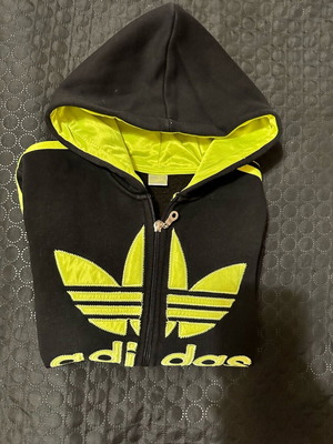 Adidas kids jacket 10 years like new, black and green