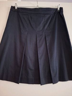 Zara blue skirt with pleats like new, 100% cotton