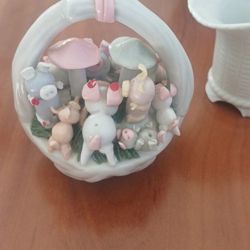 Porcelain decoration used with slight wear