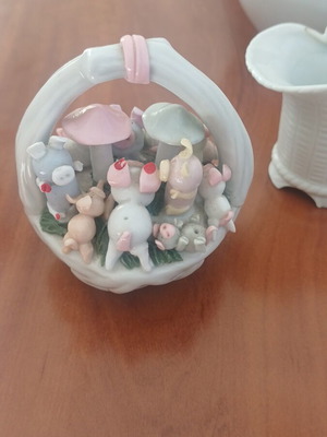 Porcelain decoration used with slight wear