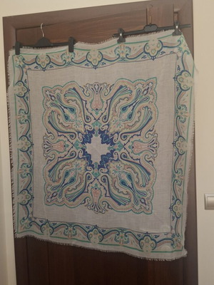 Square scarf like new, colorful, cotton, spring/summer