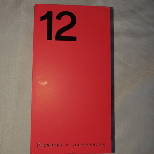OnePlus 12 256GB smartphone like new, black, Android