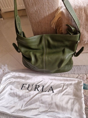 Furla leather shoulder bag green like new