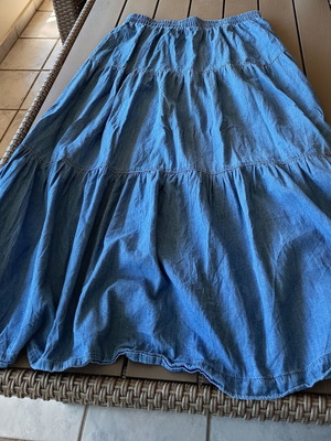 Stradivarius XL denim skirt