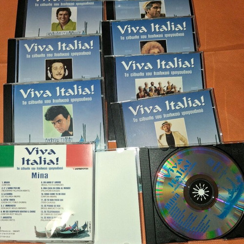Viva Italia music CD set like new, 10 discs