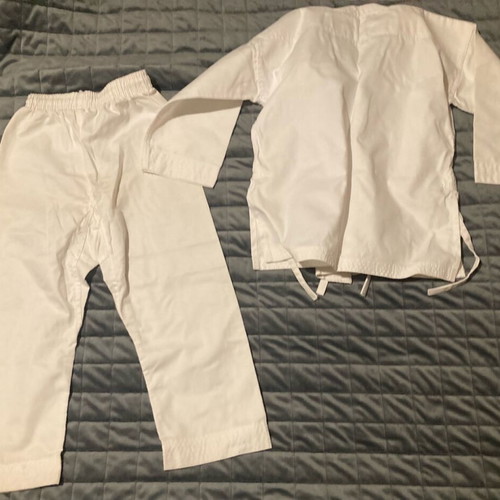 Olympus karate uniform for height 110cm almost unused, like new