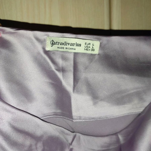 Blouse used purple satin with neckline details size L