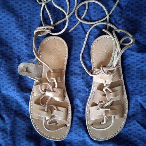Children's leather sandals size 28-29 like new, gladiator style