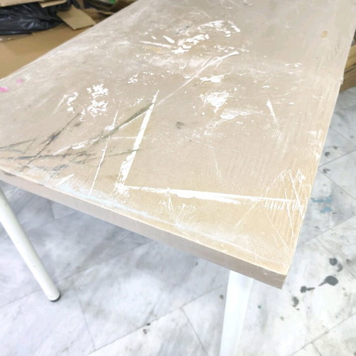 Wooden table with metal legs like new, 150x75 cm