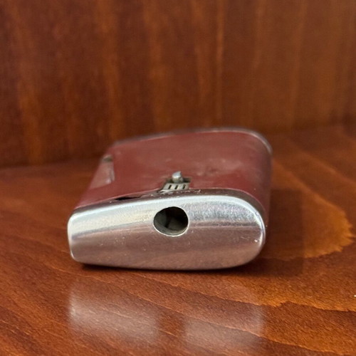 Ronson Varaflame Comet lighter used