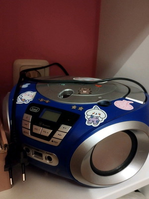 Trevi CMP-544 Φορητό Ράδιο CD Player με Bluetooth σαν καινούργιο
