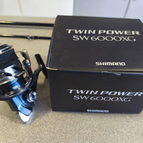 Shimano Twin Power 6000 XG fishing reel like new