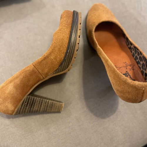 MTNG suede pumps used, size 39, yellow with rubber sole