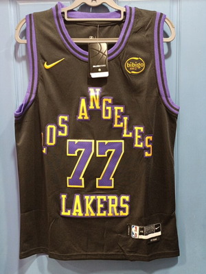 NBA Lakers 77 Doncic Nike jersey new, authentic