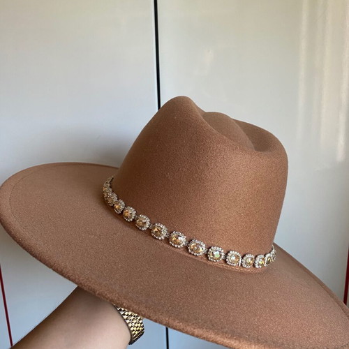 Winter hat new brown with crystal chain size M