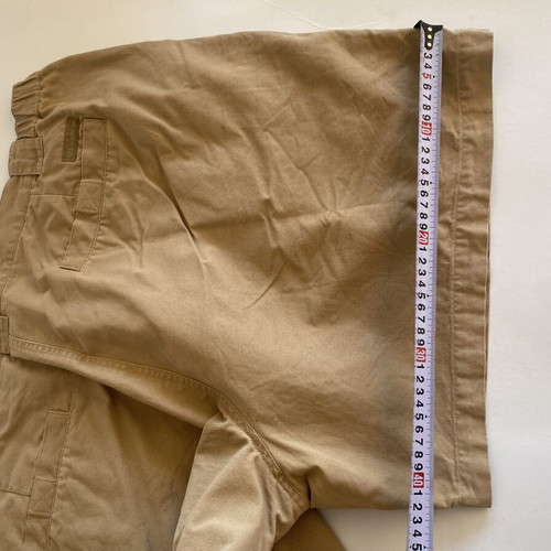 Columbia men's cargo shorts khaki size 3XL like new
