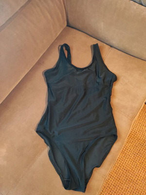 Ολόσωμο μαγιό esmara σε άριστη κατάσταση, μέγεθος L