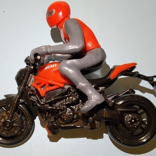 Kinder Ferrero Surprise Ducati Motorbike Maxi Sorpresa used