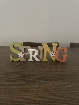 Wooden Spring table decoration like new, colorful floral design