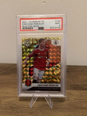 Cristiano Ronaldo 21/22 Mosaic P/L Reactive Gold card