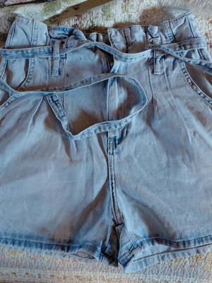 Bershka High-Waist Paperbag Denim Shorts Like New, Size 38 with Free Top