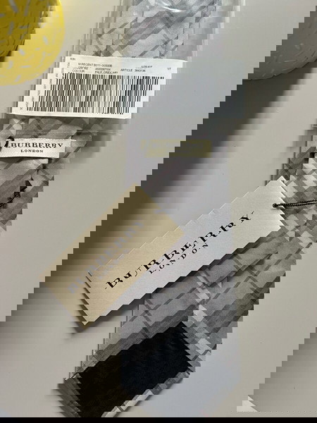 Burberry γραβάτα μεταξωτή