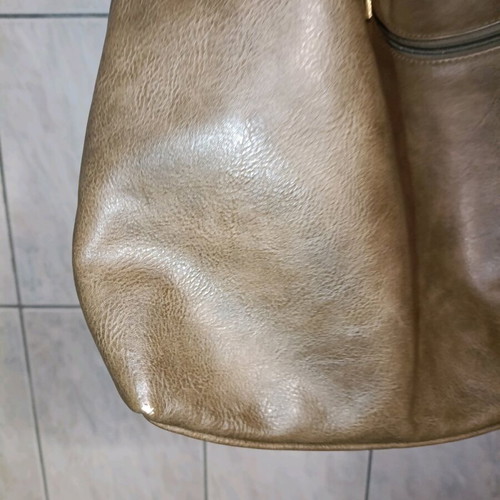 Brown shoulder bag like new made of eco leather